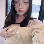 Sissy Lunar