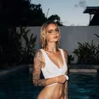Aimee Jay - FREE PAGE